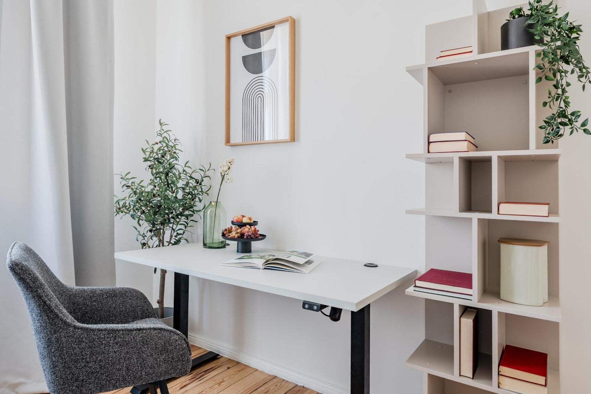 Apartment New 2 Bedroom - Explorers & Remote Workers! *